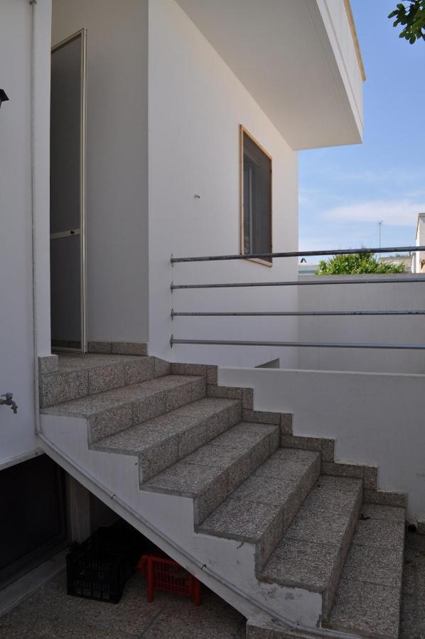 Villetta Frontemare Alliste Exteriör bild
